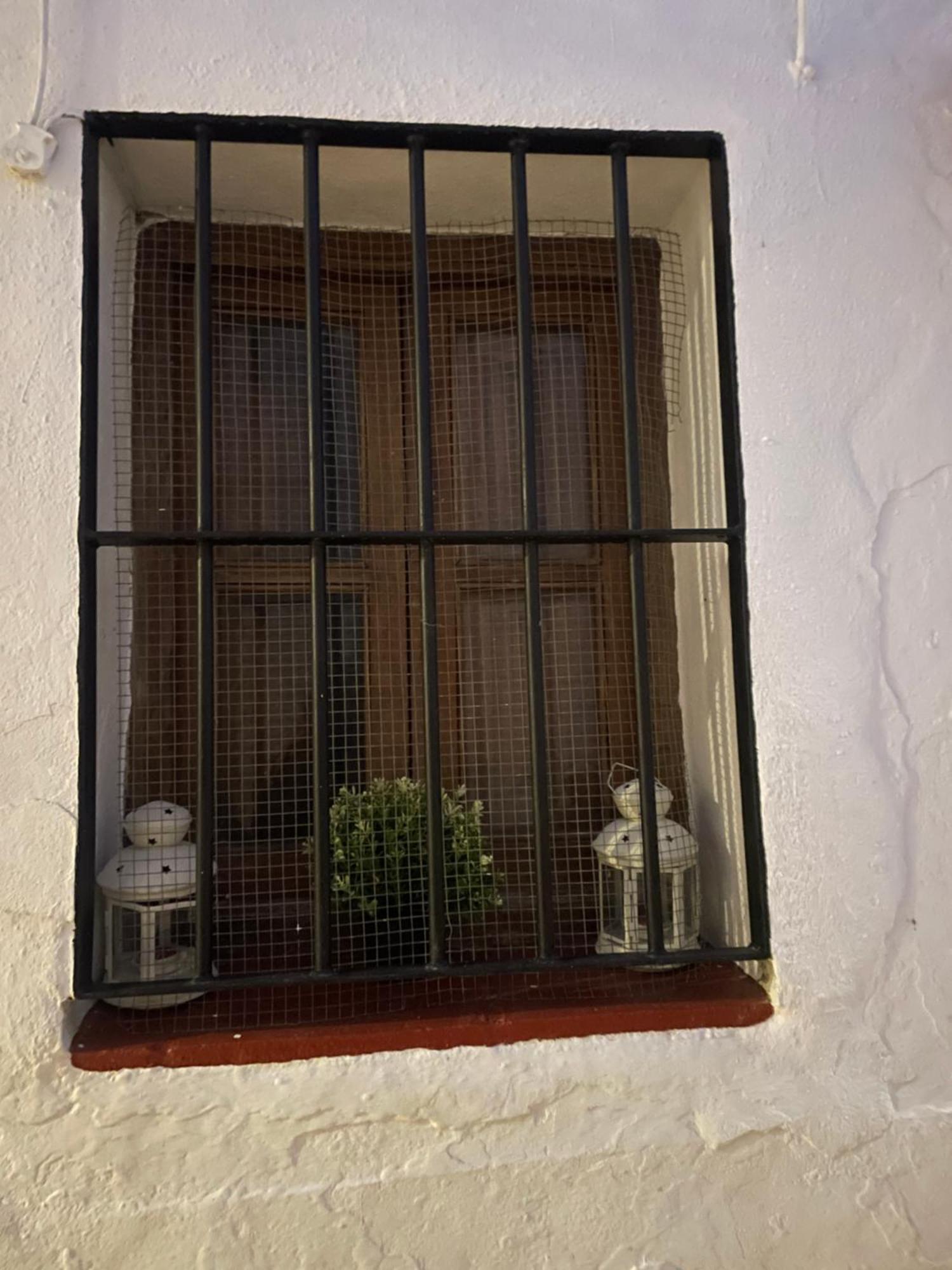 Casa Miguelito Apartment Comares